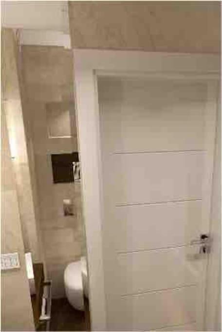 Family Modern Apartment 35M2-For Max 5 Persons クラクフ エクステリア 写真